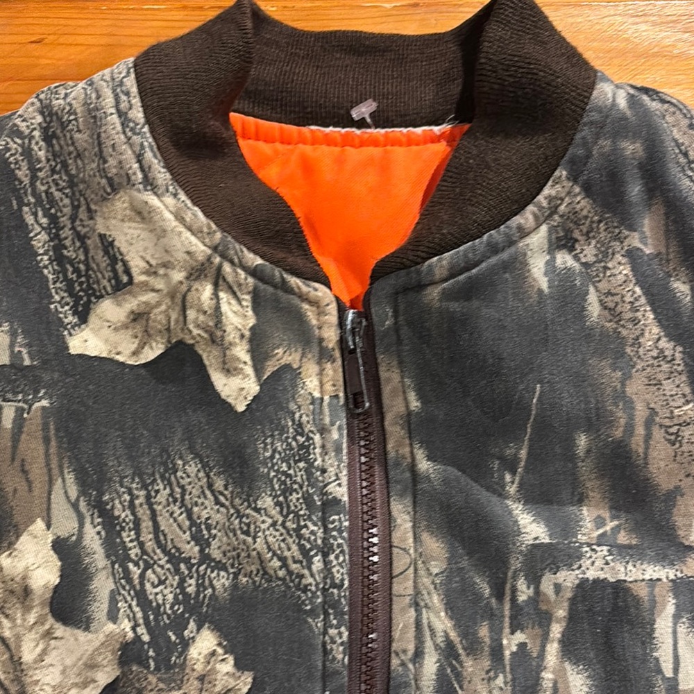 Mossy Oak Camouflage Jacket with Vibrant Orange Accent - Picture 3 of 4